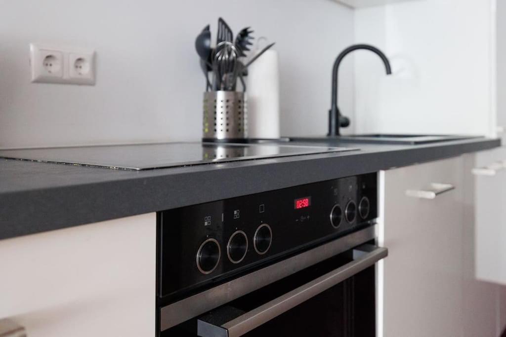 Apartment New! Convenient Viennalove Wienmeidling Wien